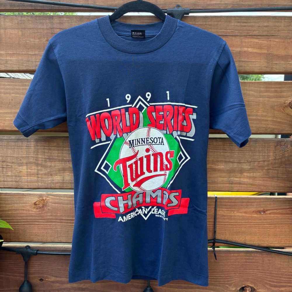 Screen Stars T-Shirt Mens Small Blue 1991 Minnesota Twins World Series Champ Vtg